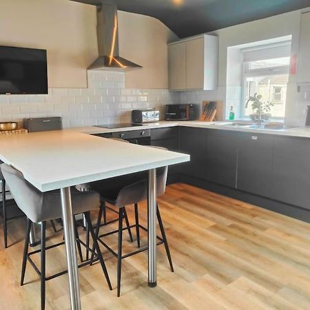 Sloane Modern 2 Bedroom Seafront Apartment Blackpool Buitenkant foto